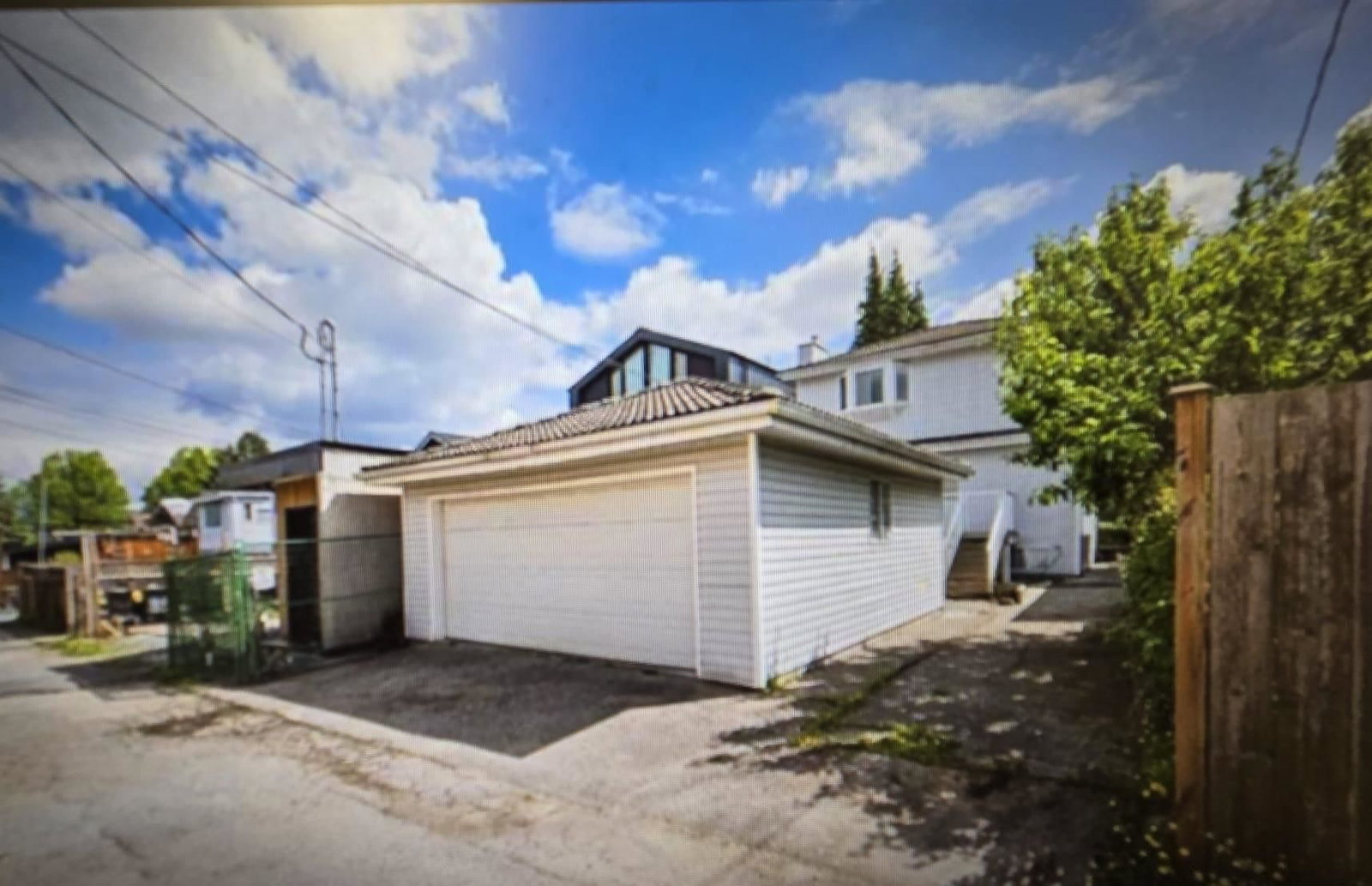 Listing Image 20
