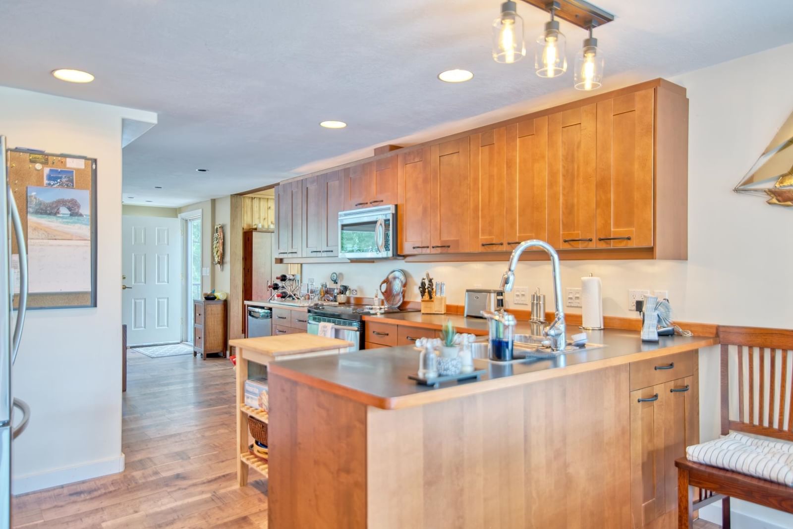 Listing Image 19