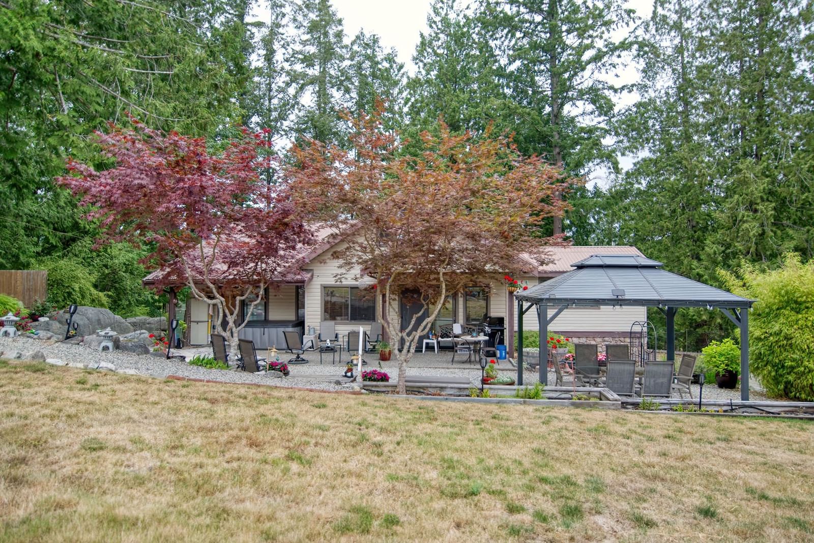 Listing Image 9