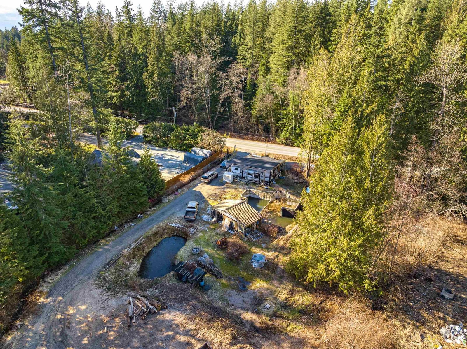 Listing Image 6