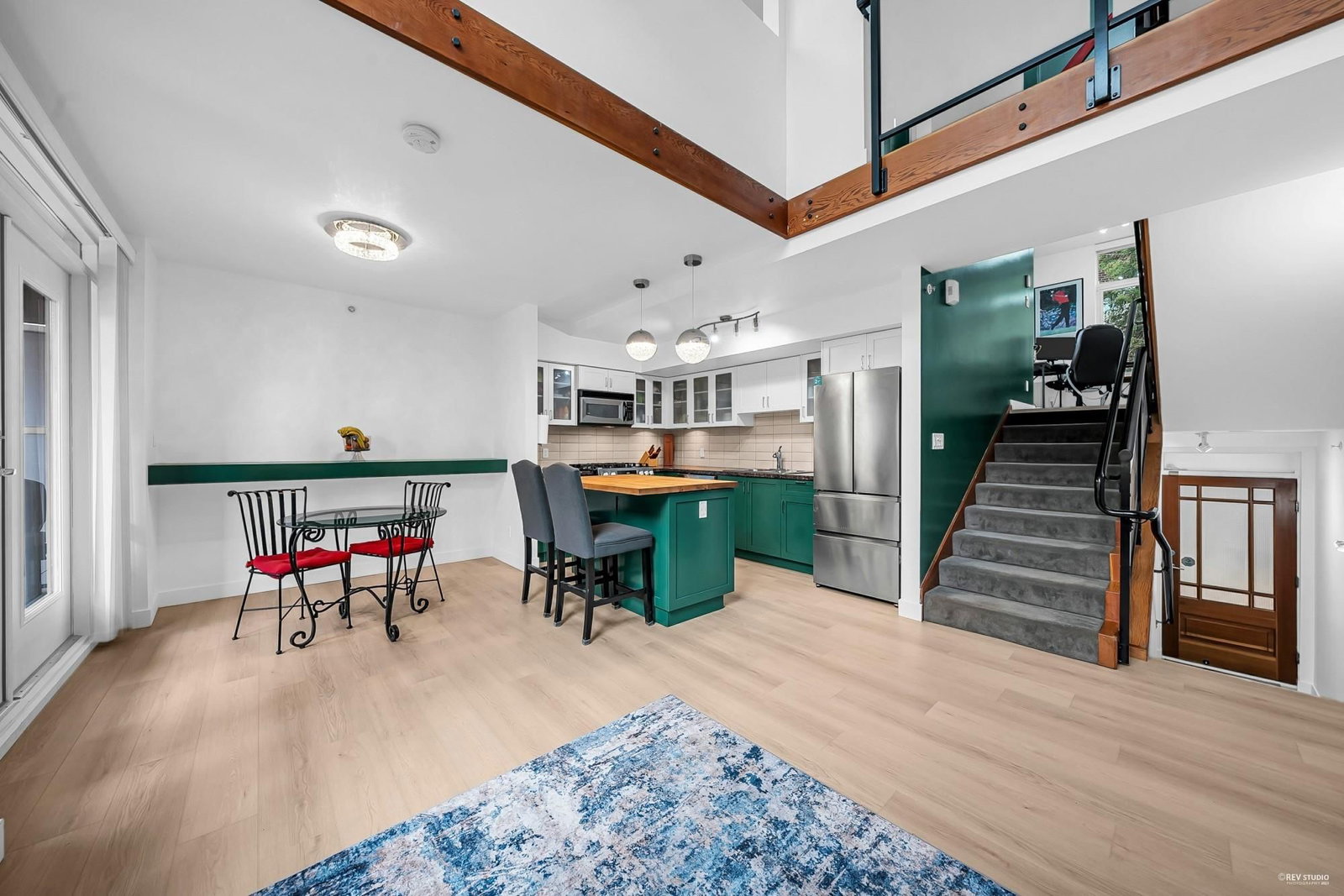 Listing Image 9