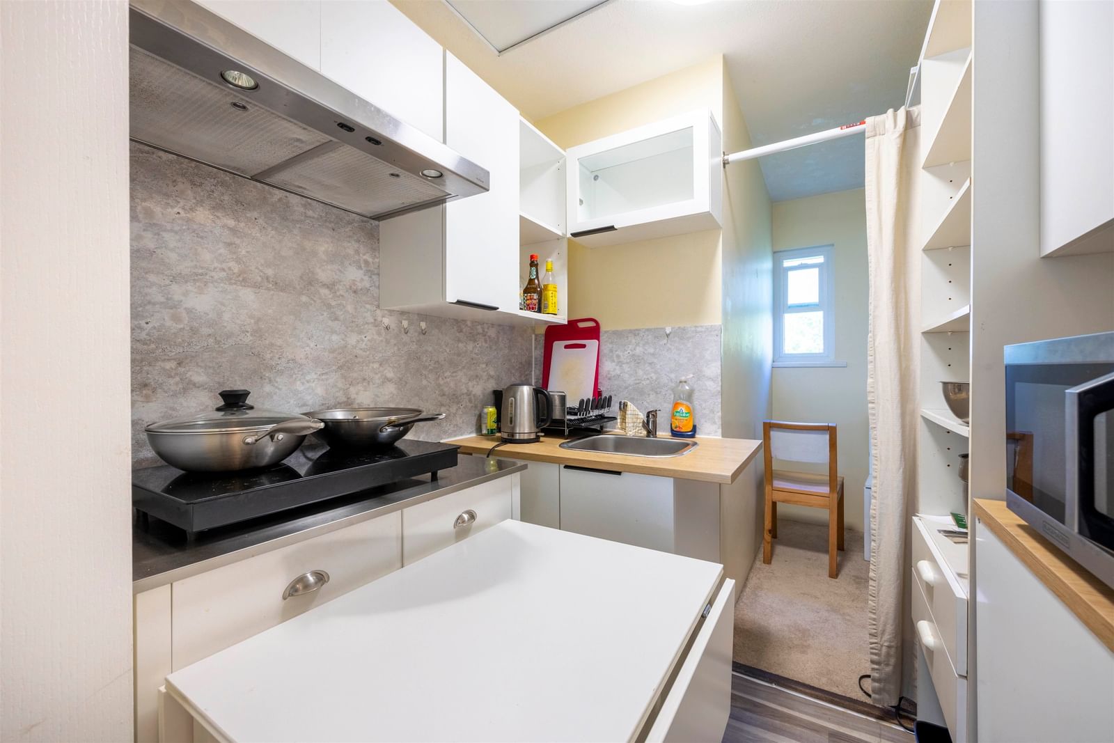 Listing Image 19