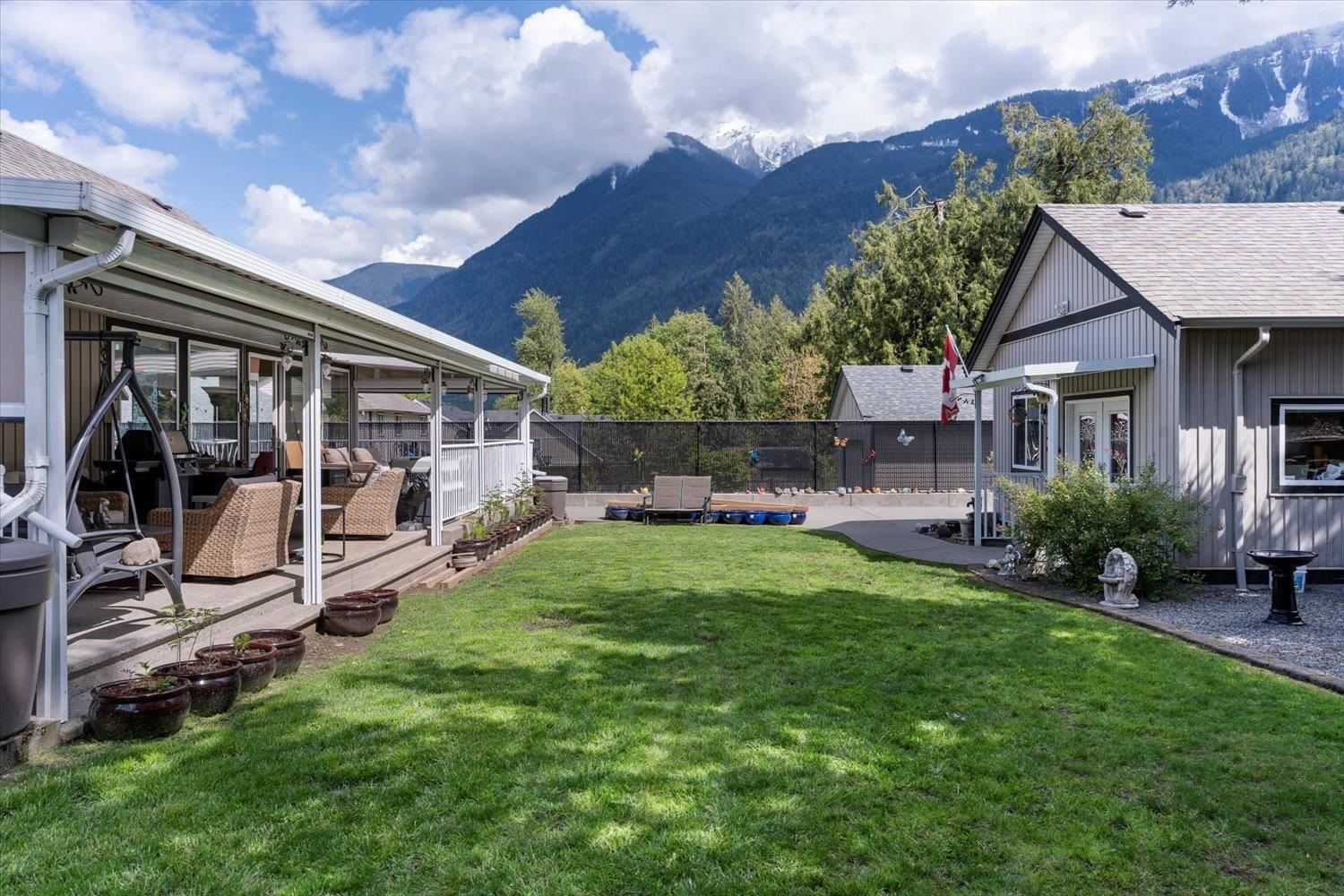 Listing Image 23