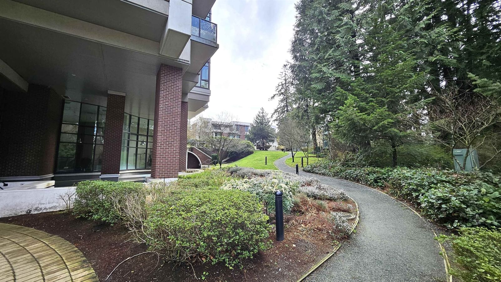 Listing Image 34
