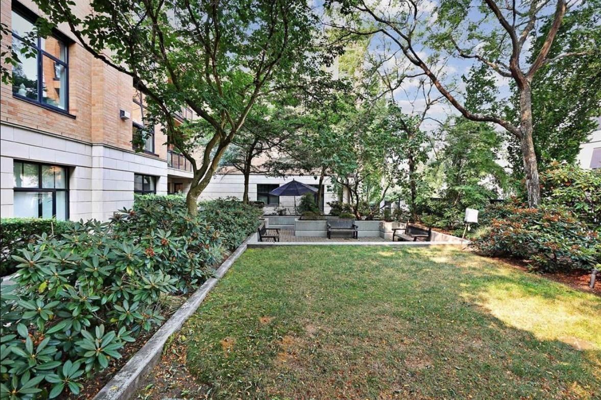 Listing Image 16