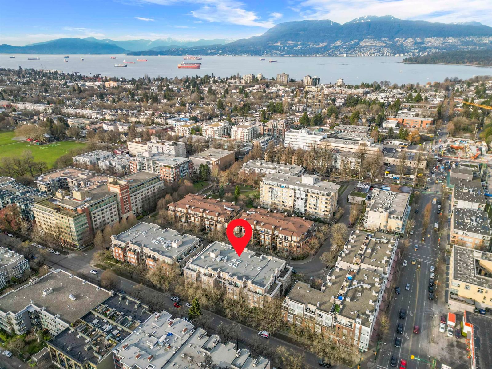 Listing Image 5