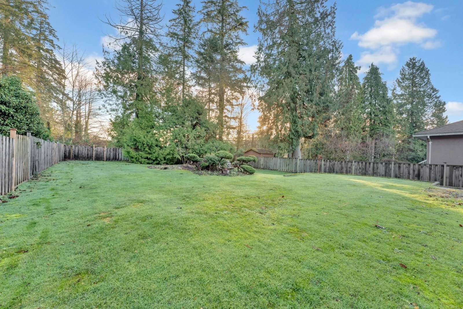 Listing Image 33