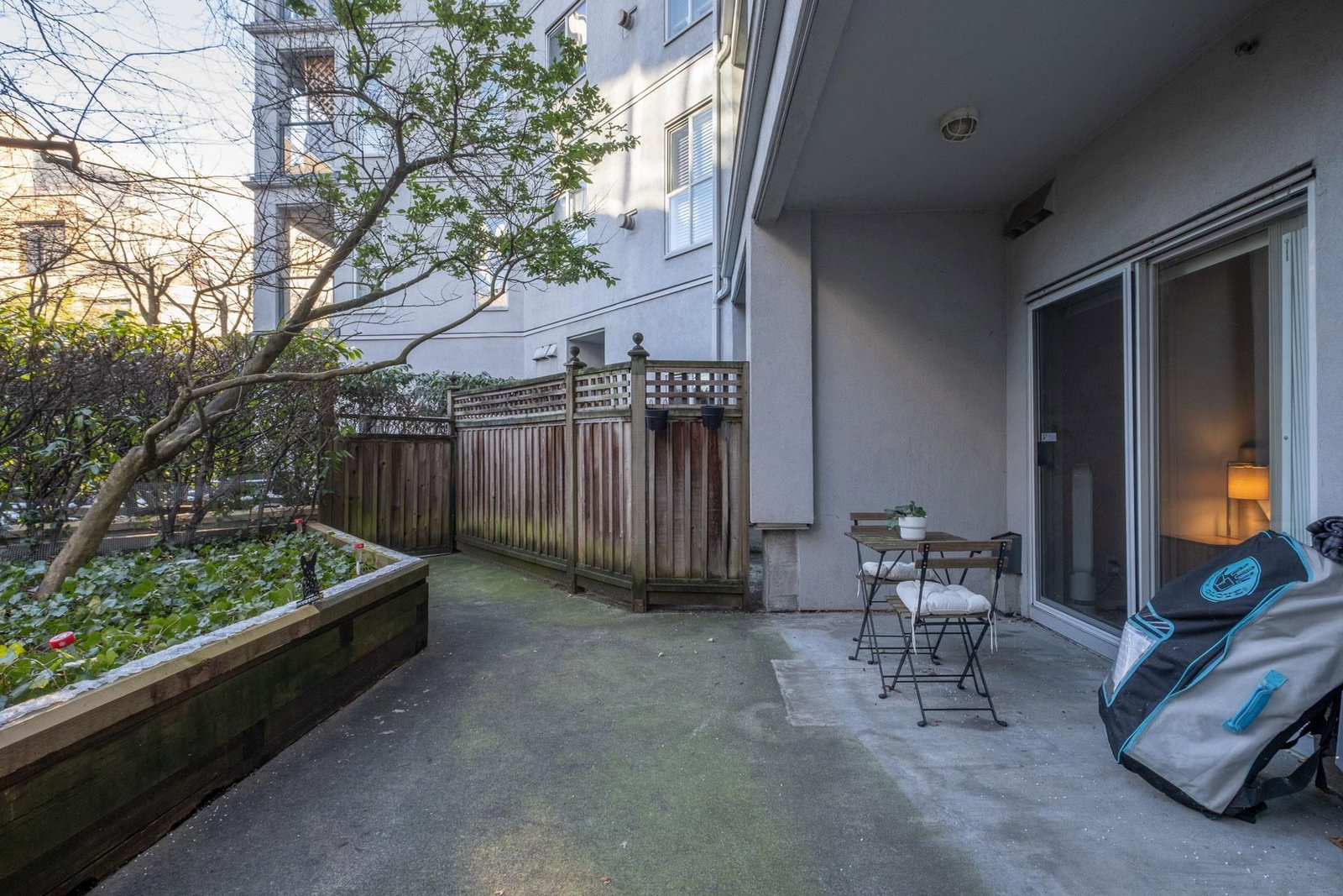 Listing Image 6