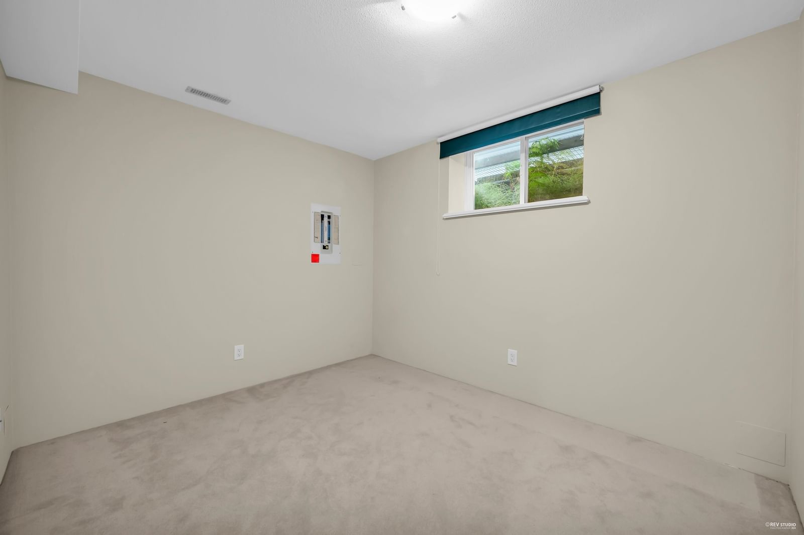 Listing Image 28
