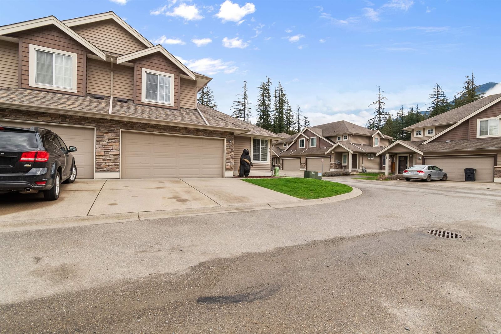 Listing Image 34