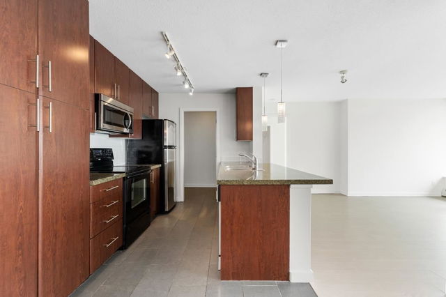 2301 - 58 Keefer Place