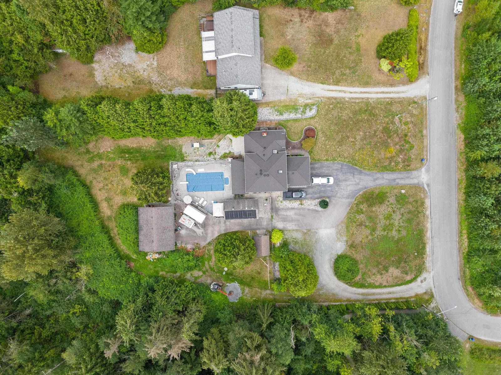 Listing Image 8