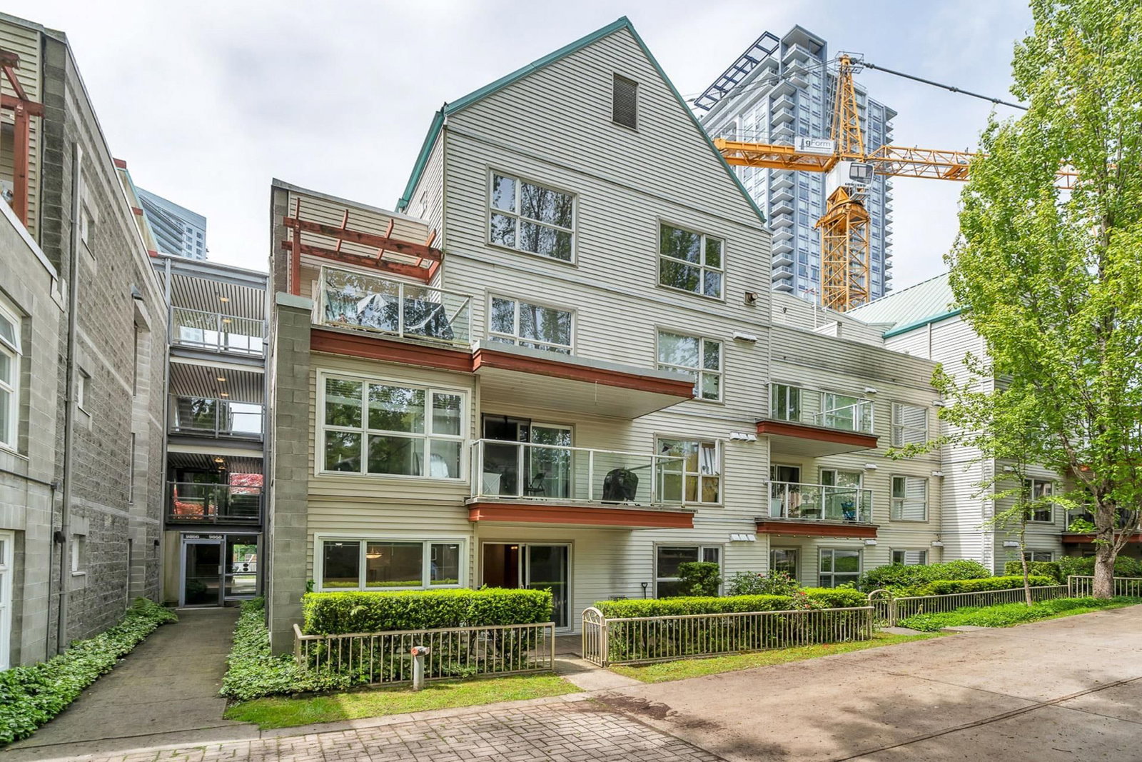 Listing Image 22