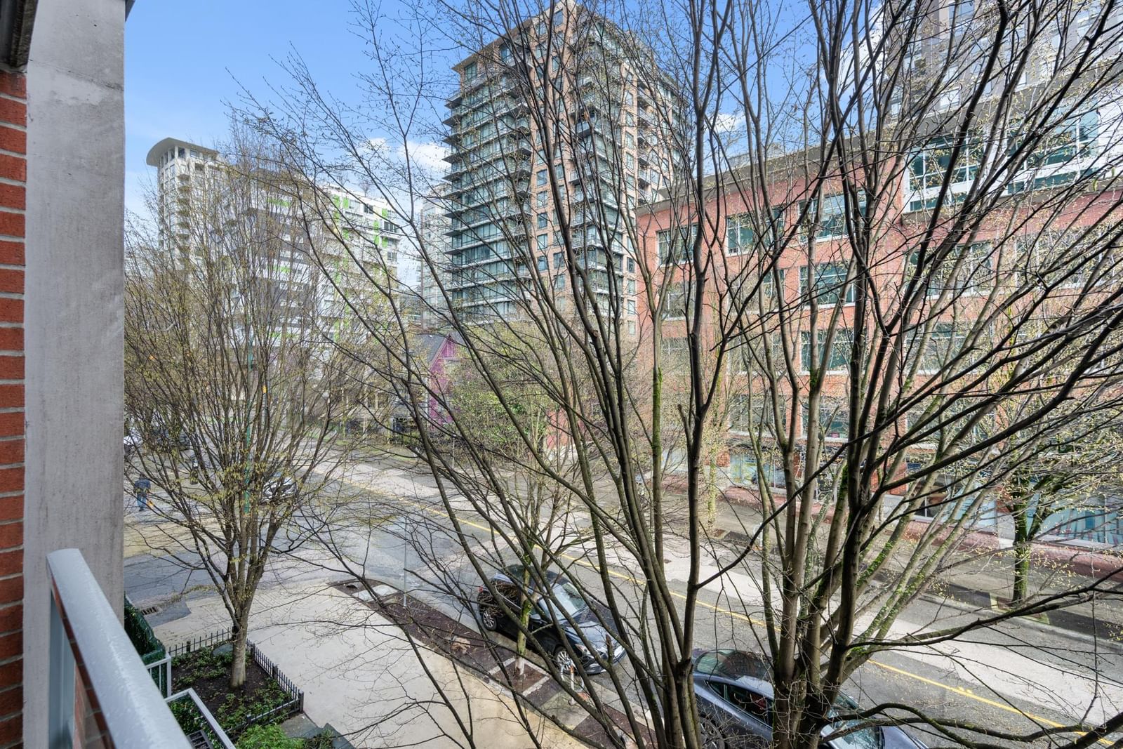 Listing Image 16