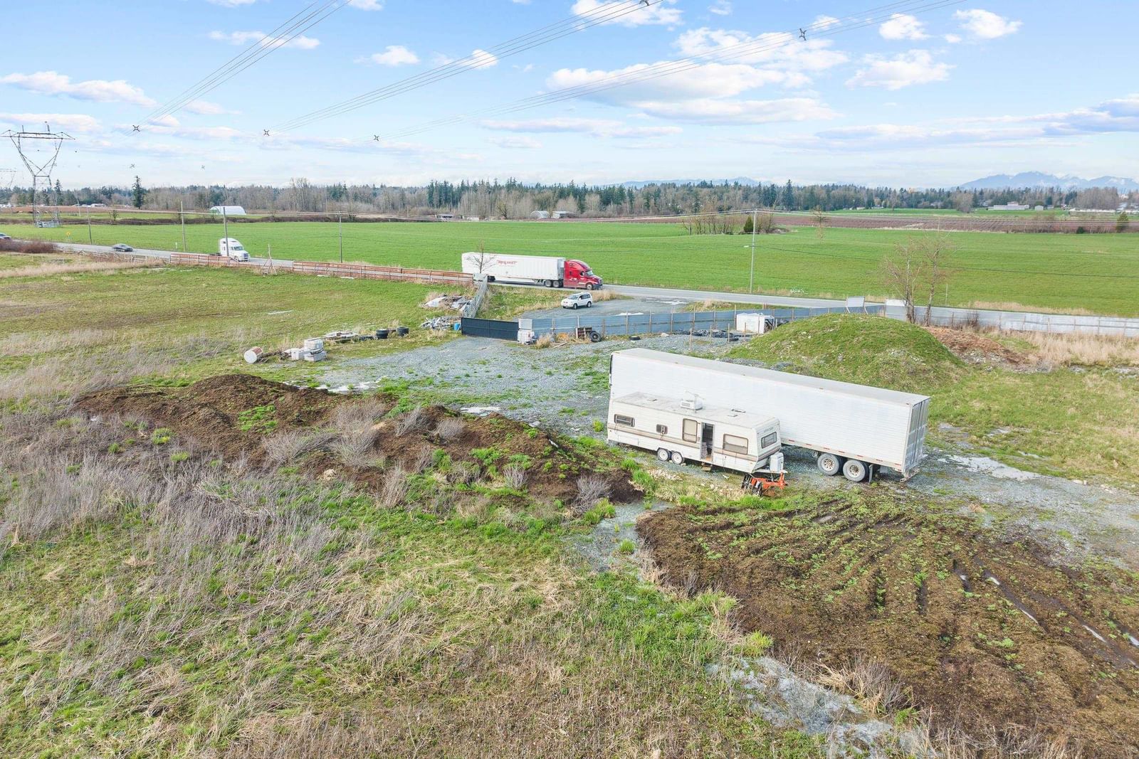 Listing Image 12