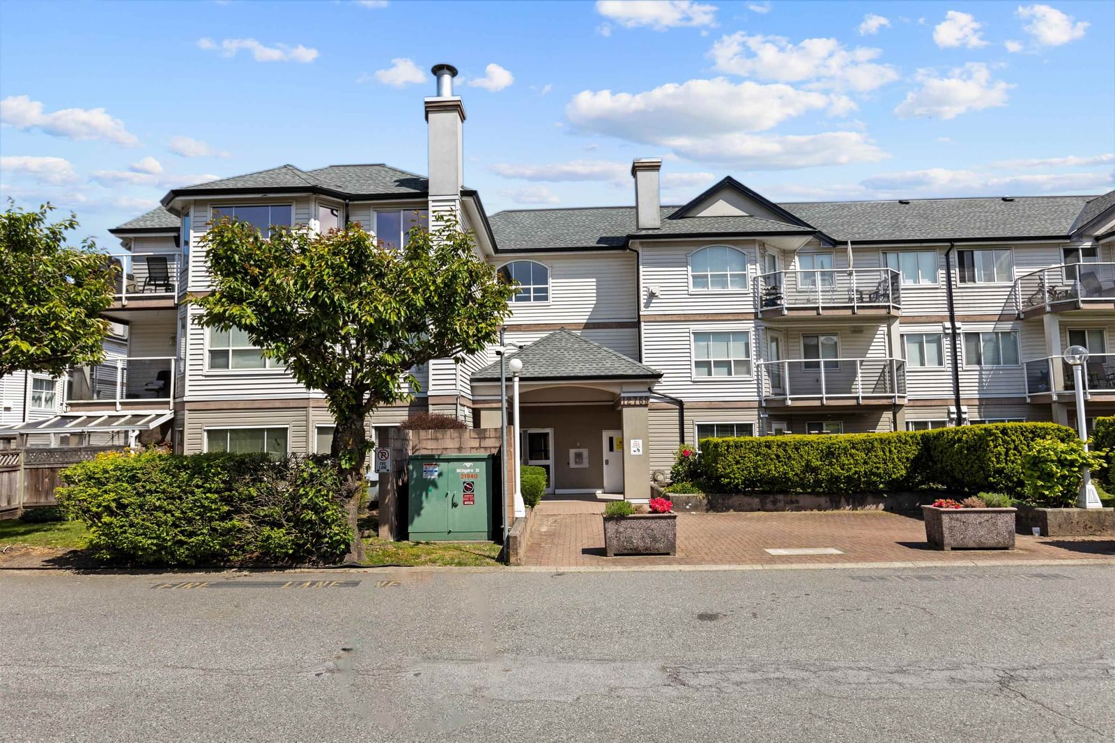 Listing Image 26