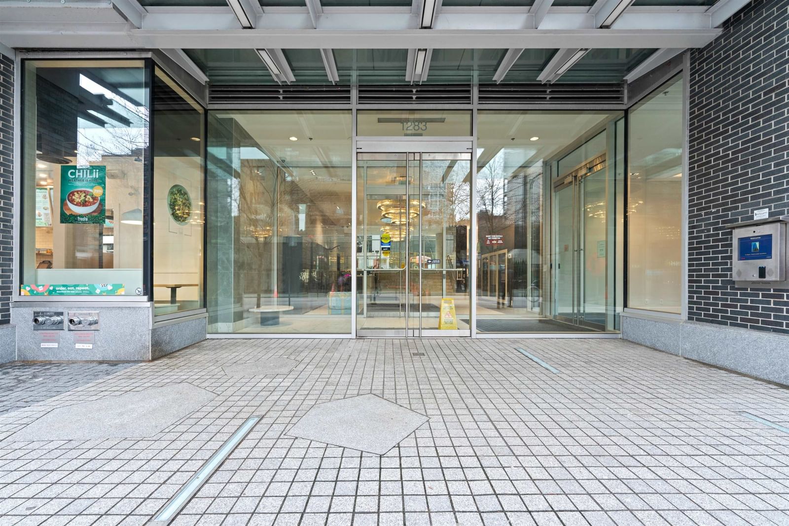 Listing Image 23