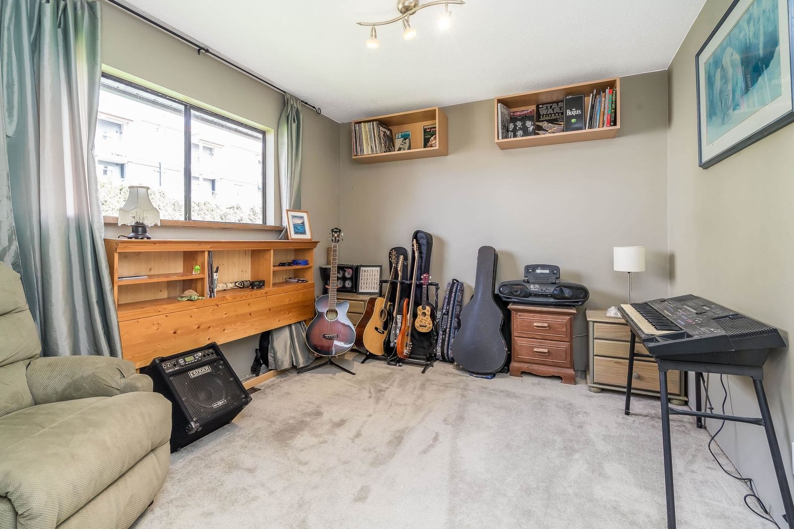 Listing Image 14