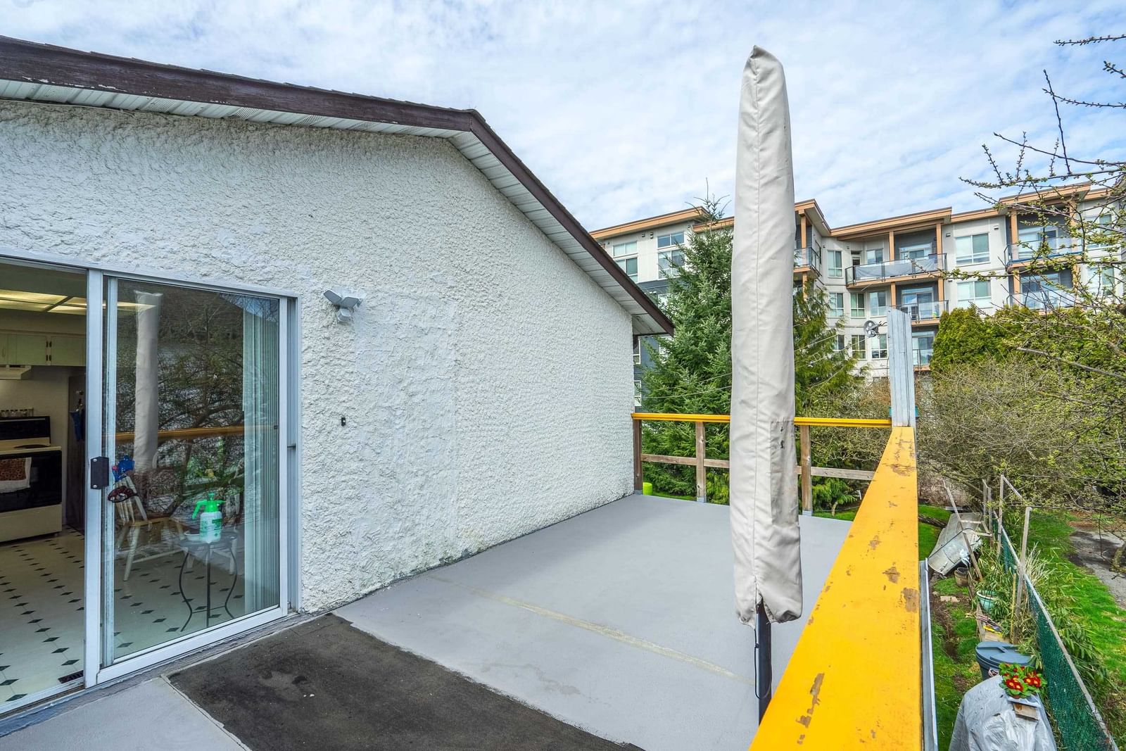 Listing Image 24