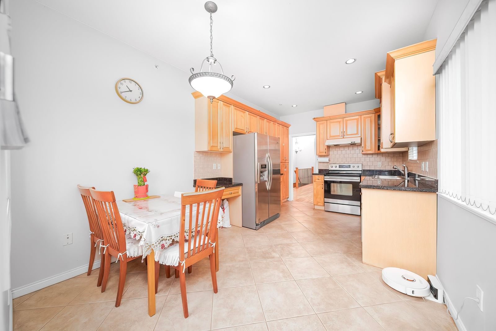 Listing Image 13