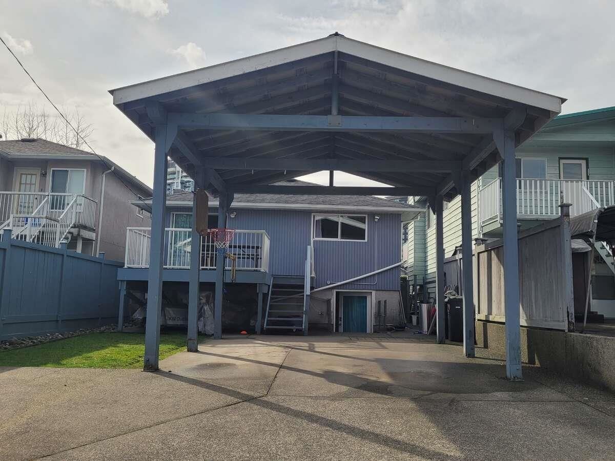 Listing Image 9