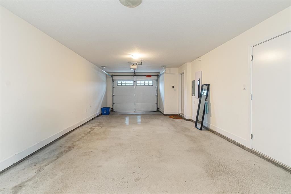 Listing Image 30