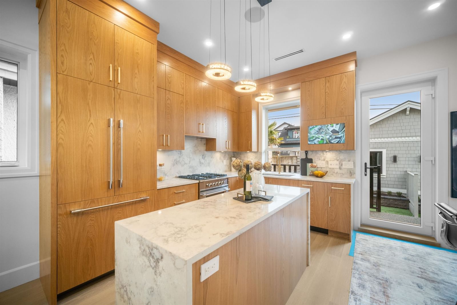 Listing Image 9