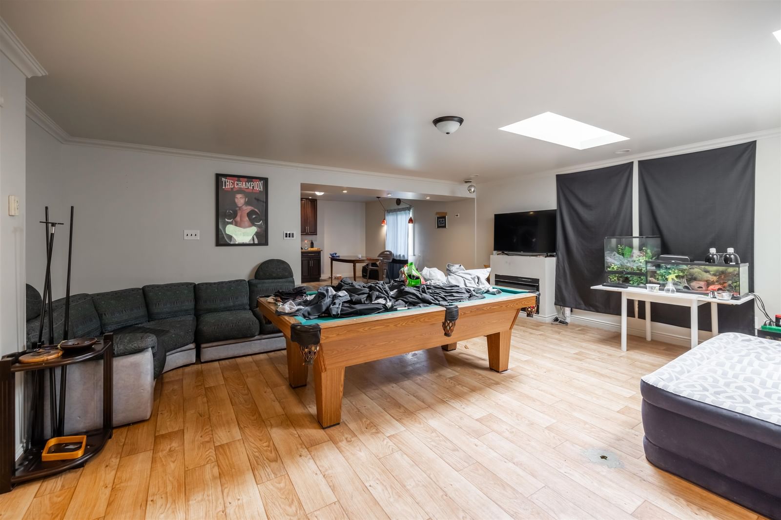 Listing Image 15
