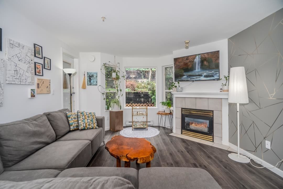 Listing Image 6