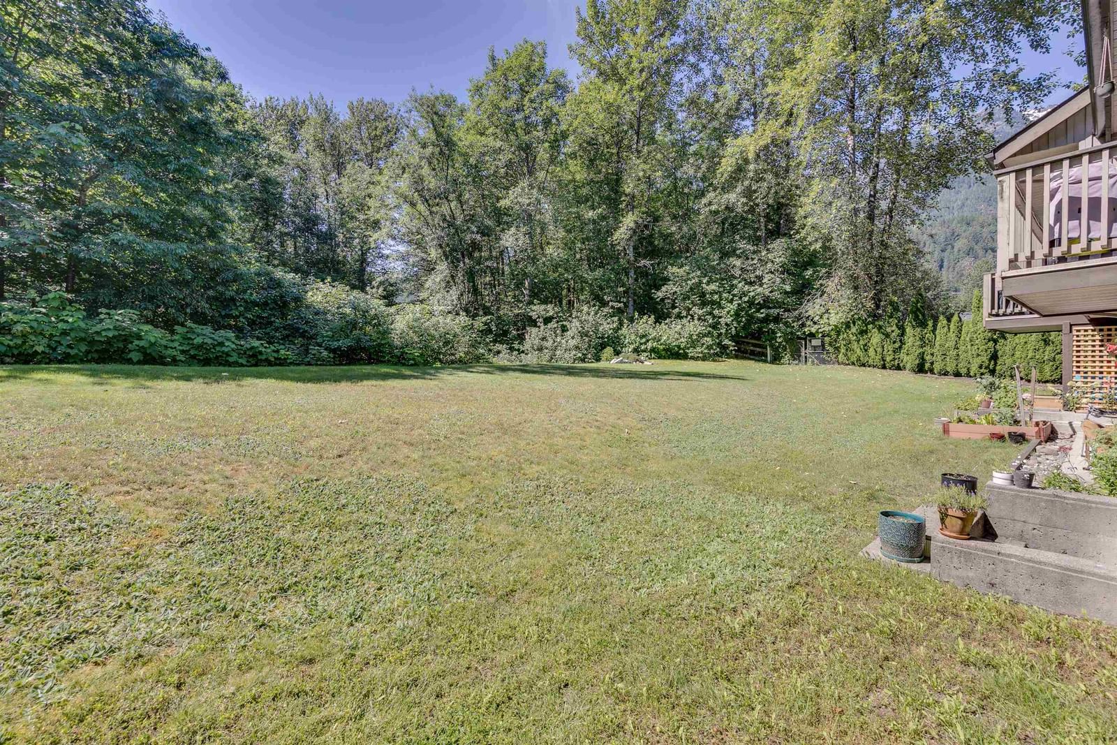 Listing Image 24