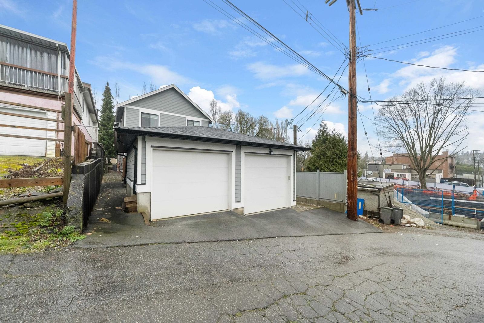 Listing Image 33