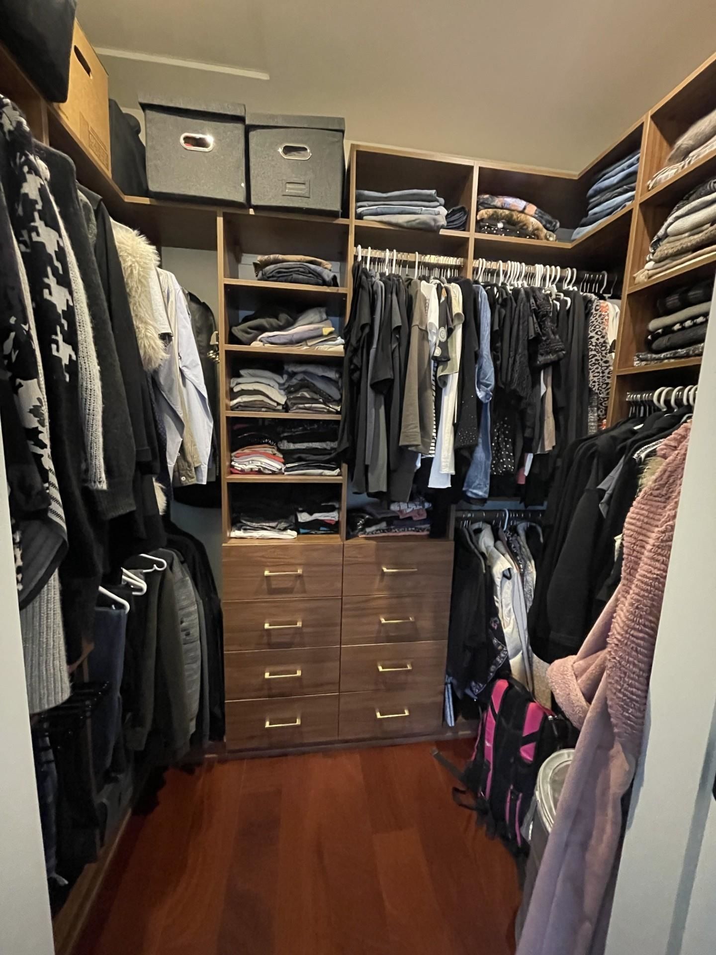 Listing Image 16