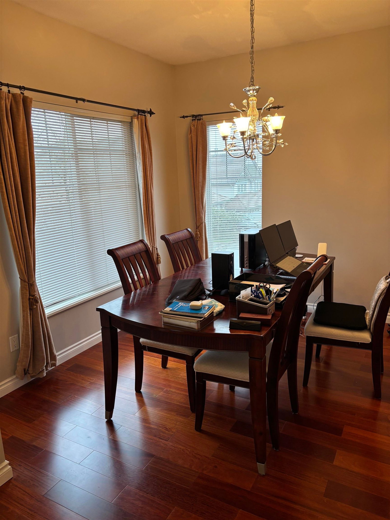 Listing photo 3