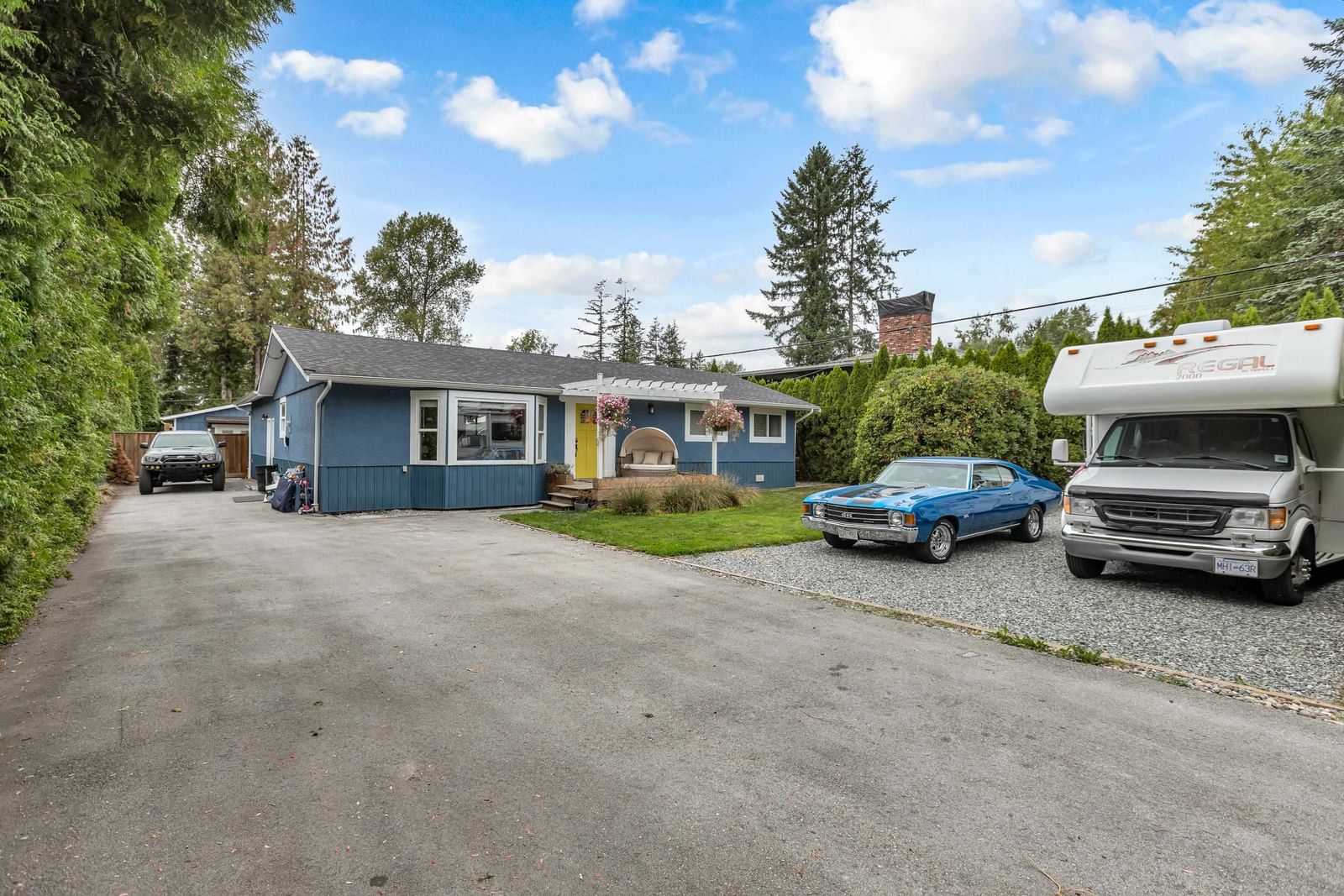 Listing Image 1