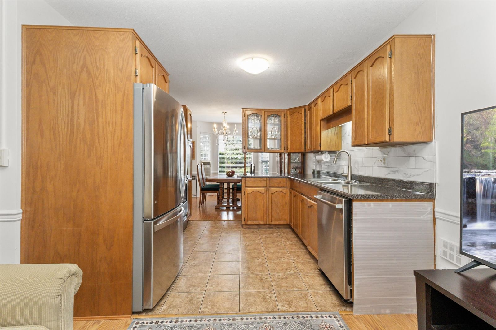 Listing Image 13