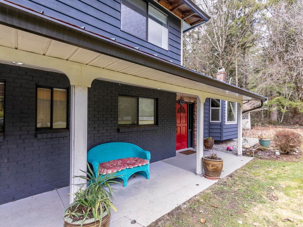 Listing Image 4