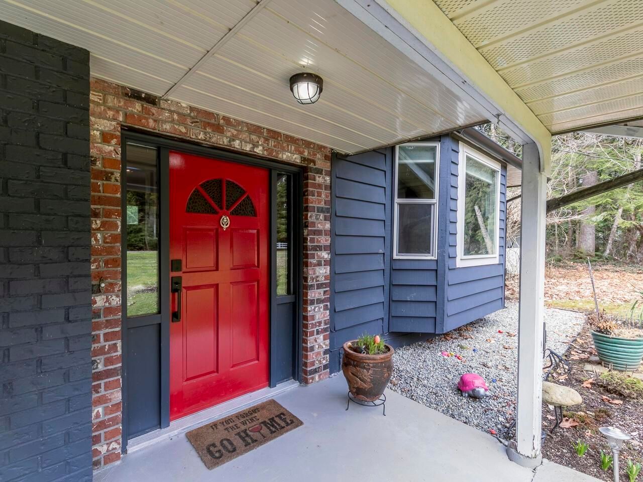 Listing Image 5