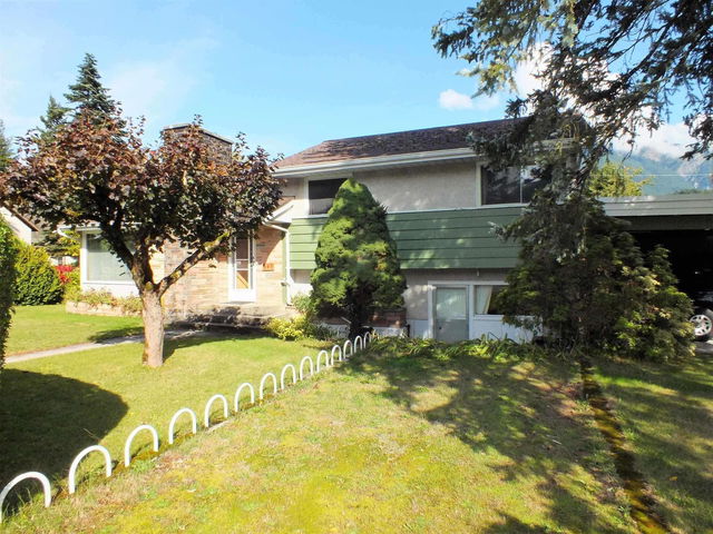 547 Hemlock Avenue
