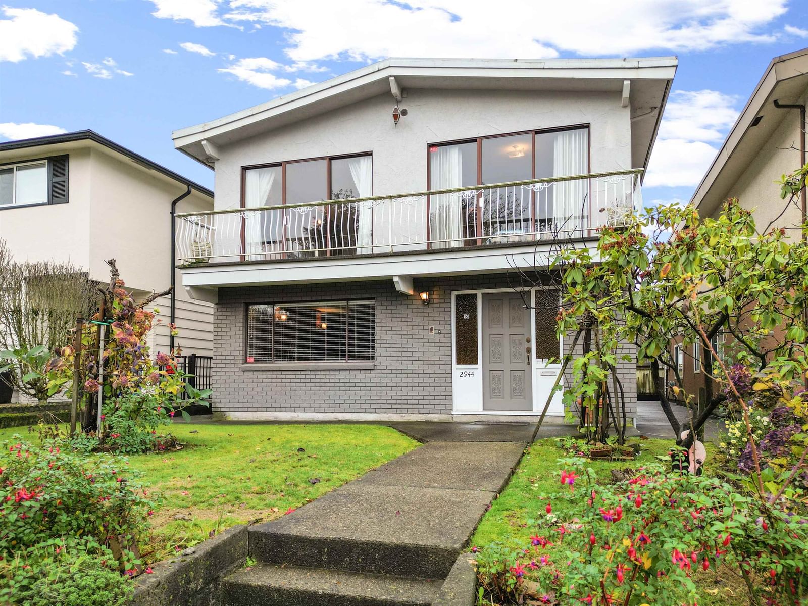 Listing Image 1