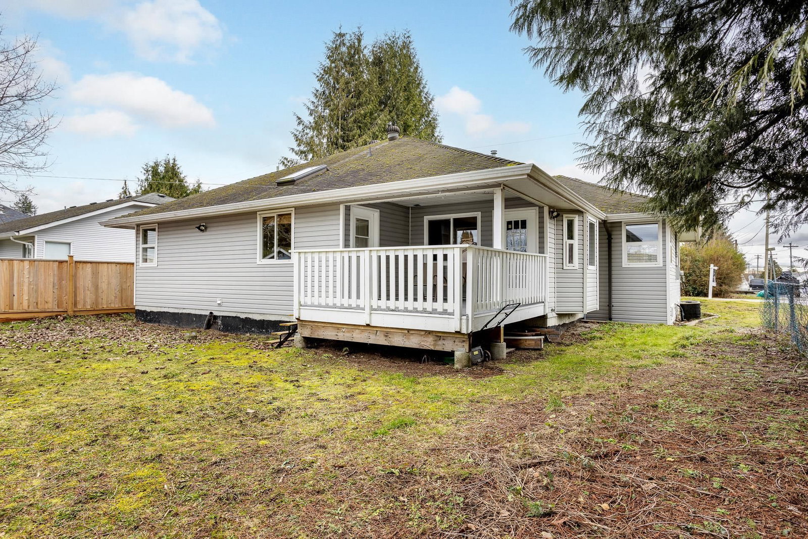 Listing Image 18