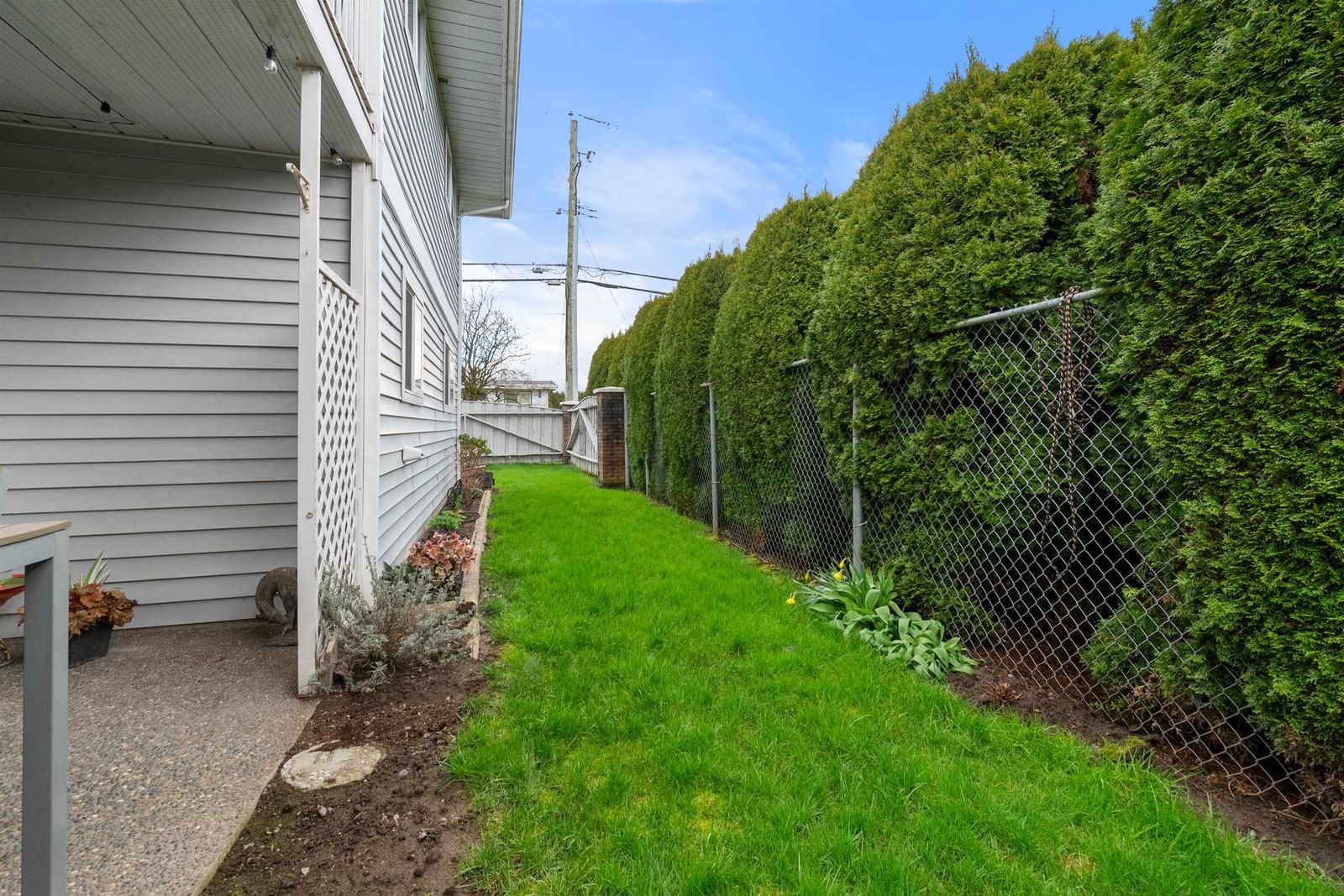 Listing Image 25