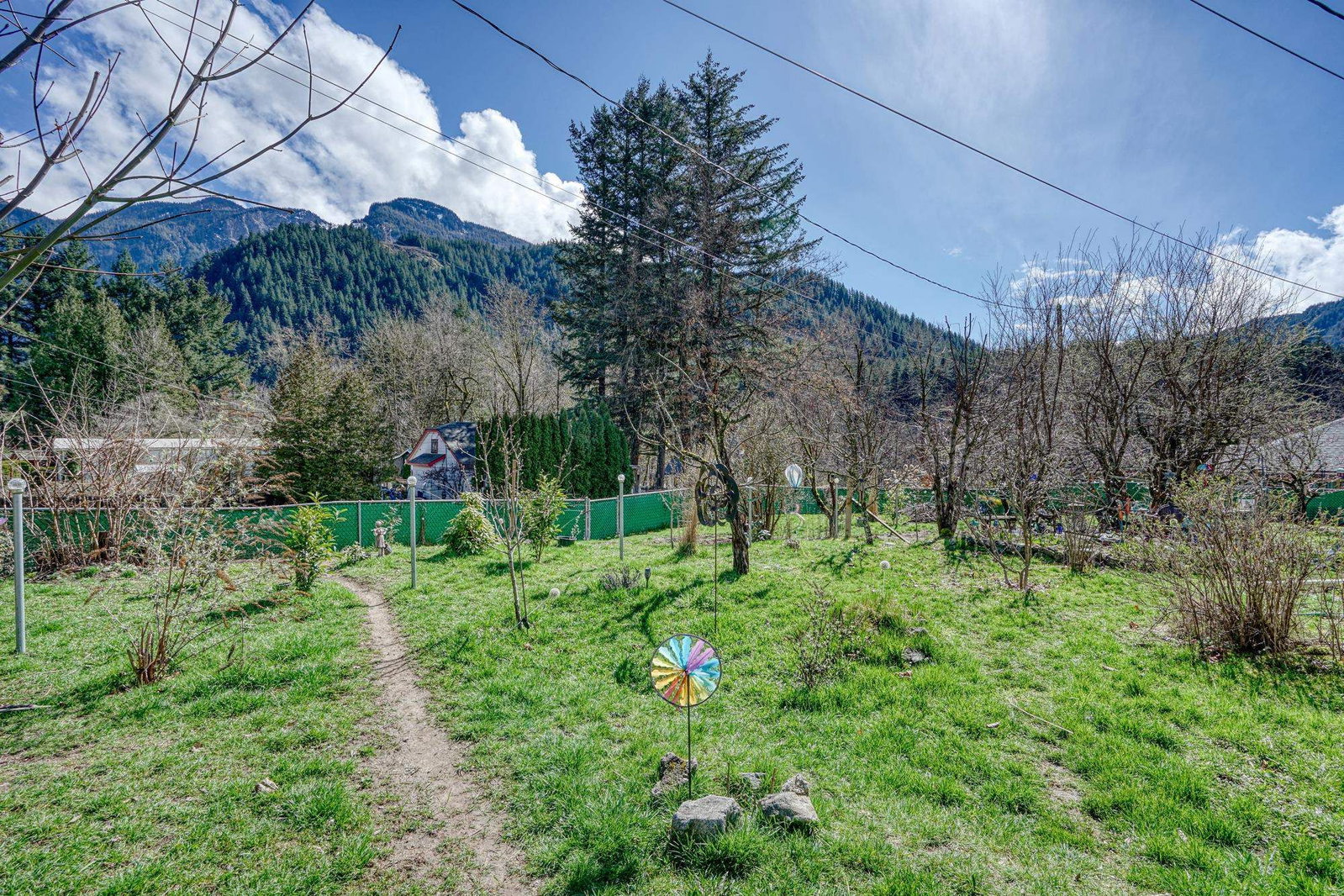Listing Image 23