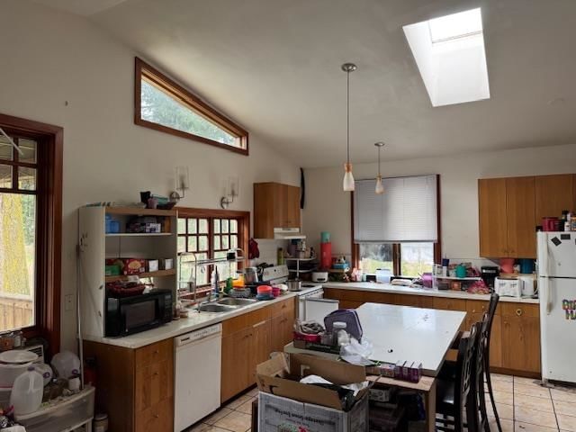 Listing Image 16