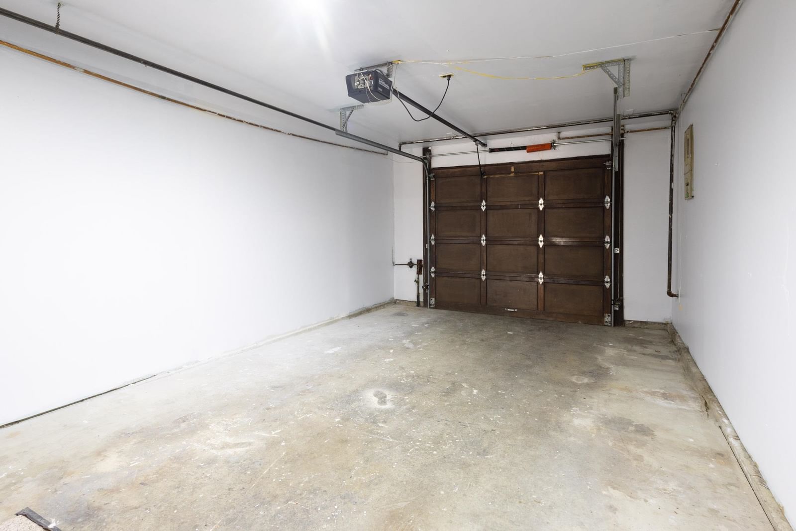 Listing Image 24