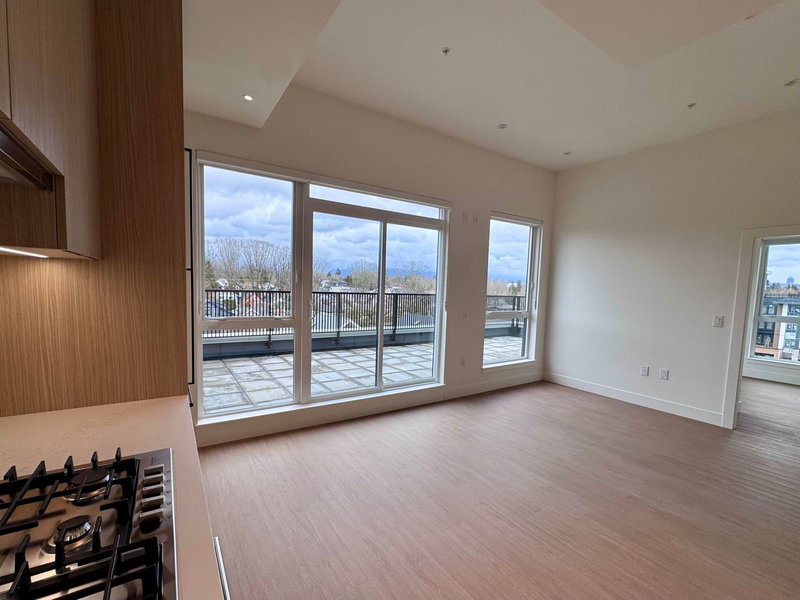 601 - 2235 Broadway, Vancouver, V5N 0J5 | Image 2