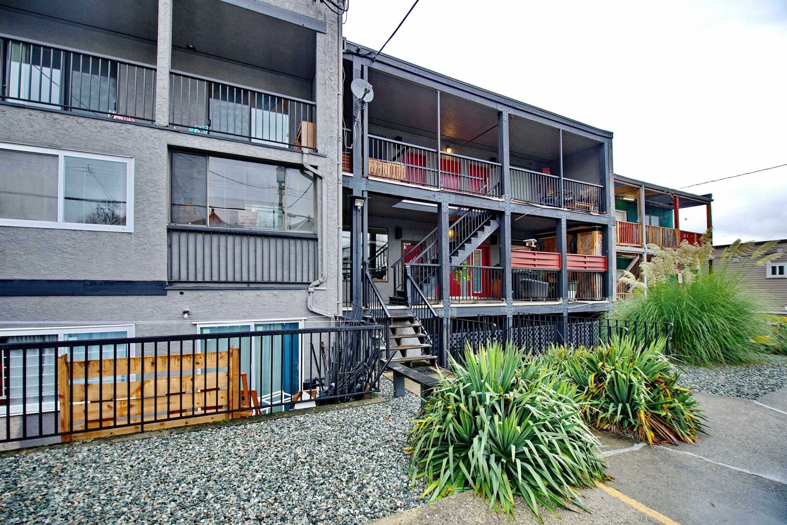 Listing Image 18