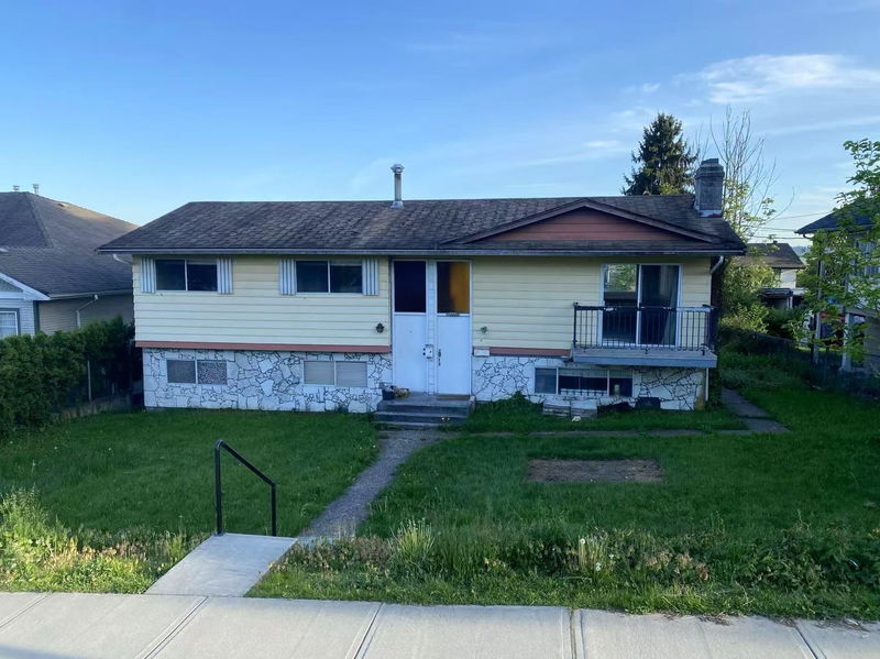 920 Harris Avenue, Coquitlam, British Columbia