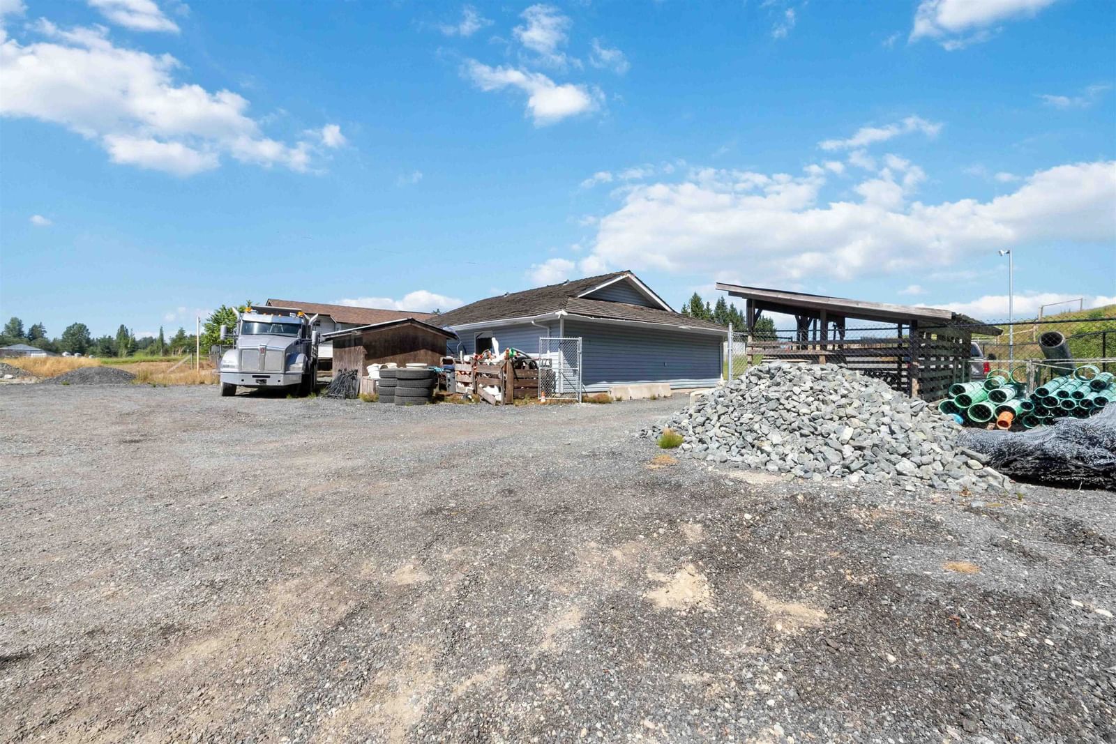 Listing Image 32