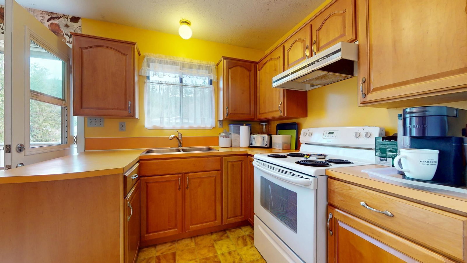 Listing Image 16