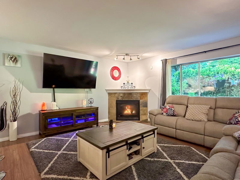 13630 84 Avenue #2, Surrey, British Columbia